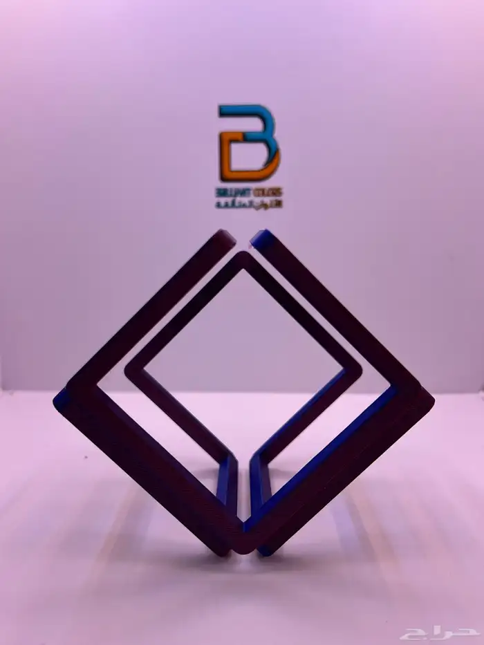 ميداليات مع NFC و تحف 8