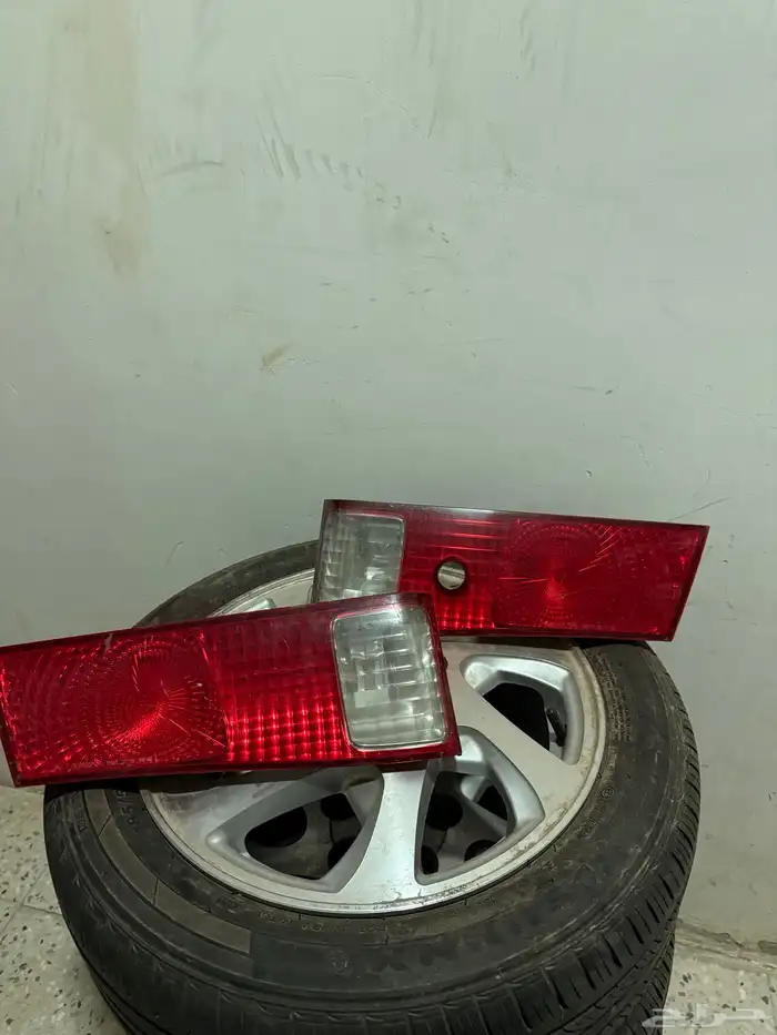 اسطبات خلفية كامري 2002 0