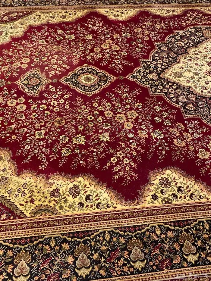 سجاد بلجيكي وتركي وشملات وستائر قديمة للبيع 25
