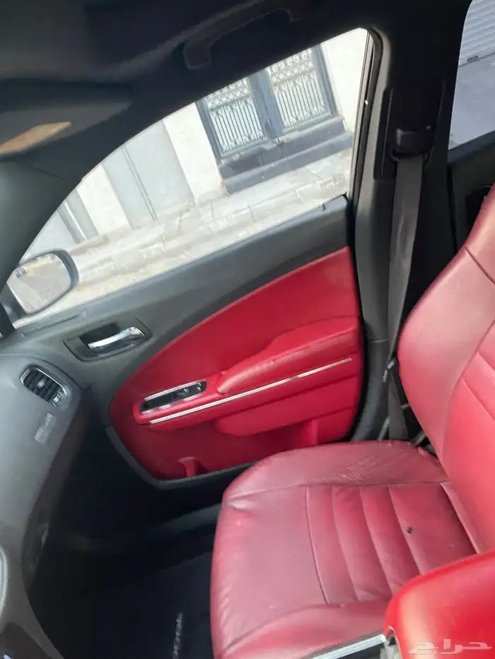 للبيع دوج شارجر 2014 sxt 10
