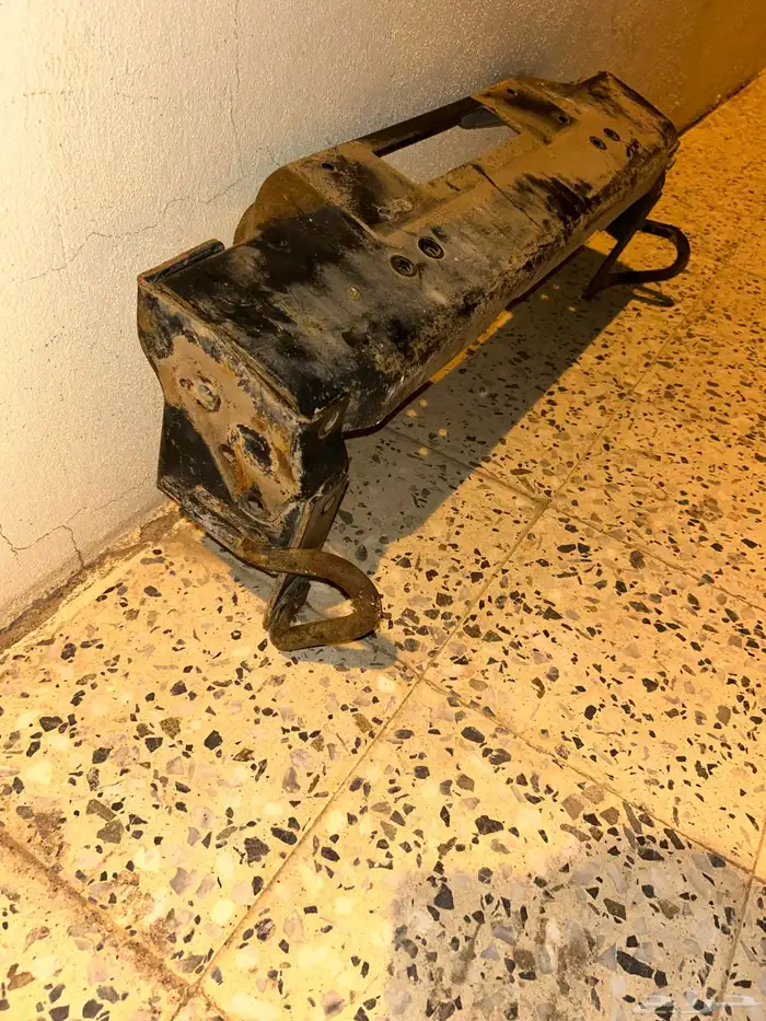 قاعده ونش لاندكروزر 97 1