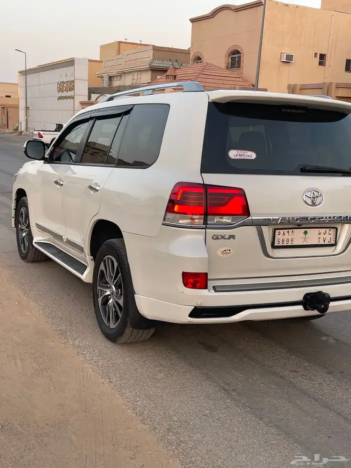 للبيع جيب جي اكس ار 2018 0
