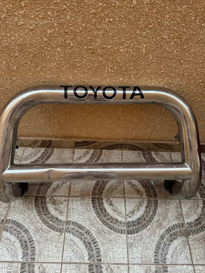 دعامه هايلوكس من موديل 2006 حتى موديل 2015 0