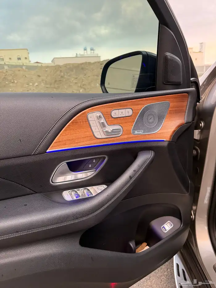 مرسيدس بنز GLE 10