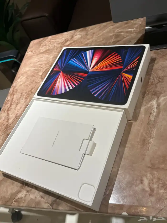 ايباد iPad Pro 12.9 بوصه 256 جيجا الجيل الخامس 3