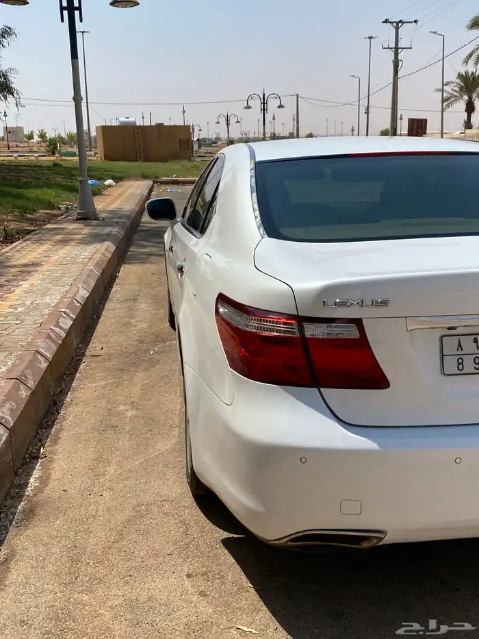 لكزس LS460 موديل 2008 سعودي فل 3