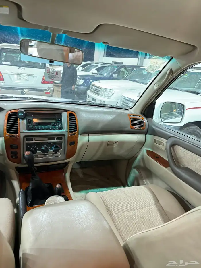 لاندكروزر2007 خليجي عداد 268 الف 18