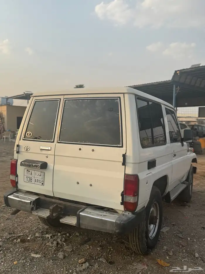 للبيع جيب ربع 1991 3