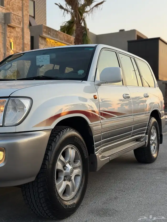 لاندكروزر GXR قير عادي فل - 2003 بريمي 2