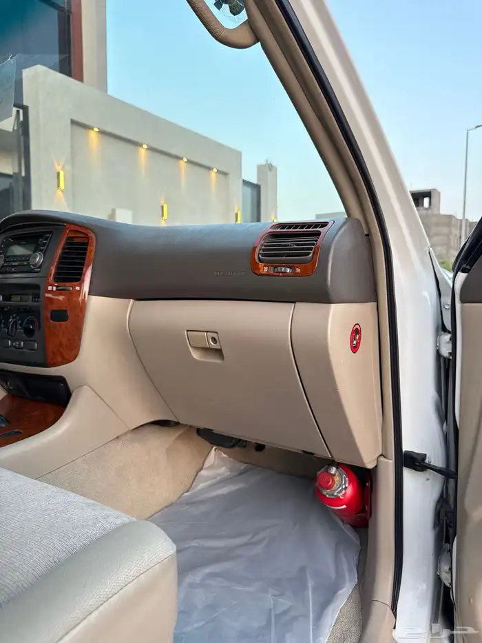 لاندكروزر GXR قير عادي فل - 2003 بريمي 32