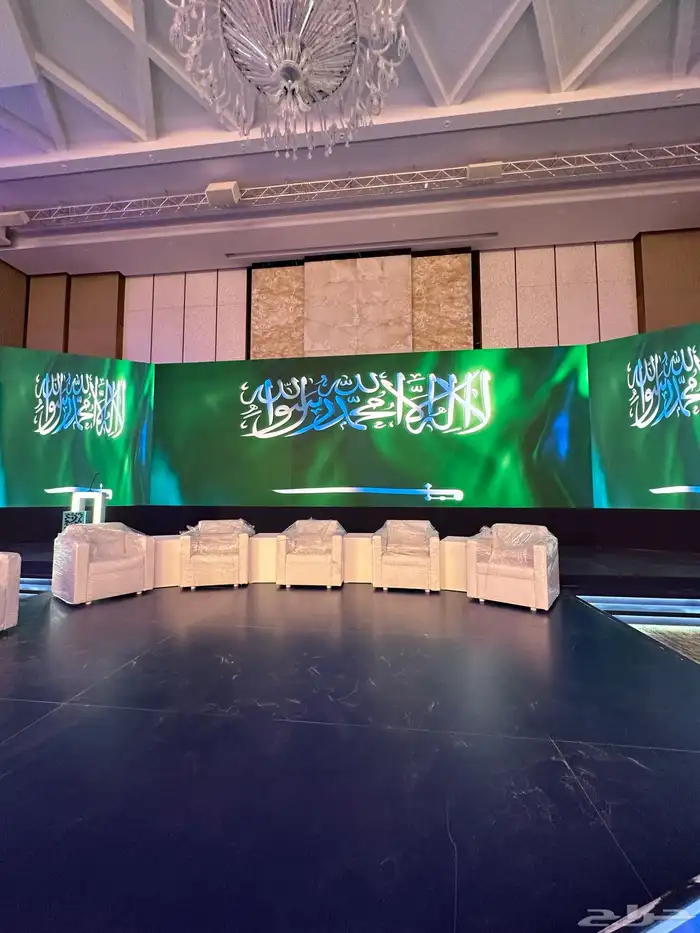شاشات فعاليات للإيجار 10