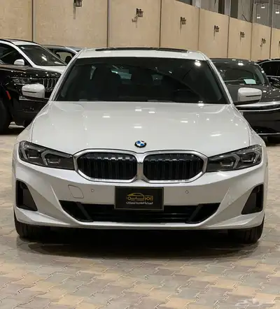 بي ام دبليو 320i موديل 2023 index