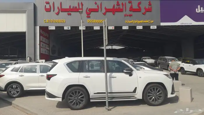 لكزس ال اكس سبورت 2025 4