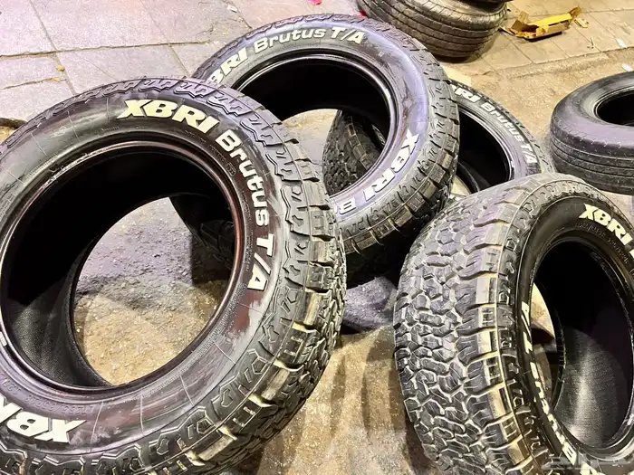 كفرات نص حجري مقاس 285 65 18 5