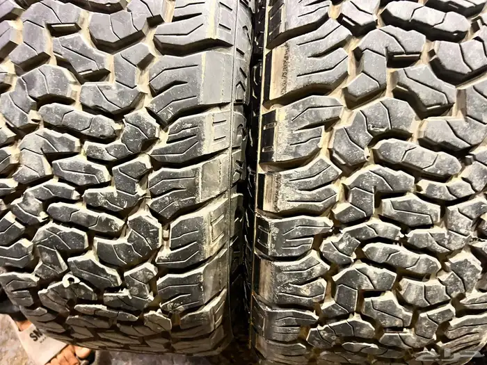كفرات نص حجري مقاس 285 65 18 14