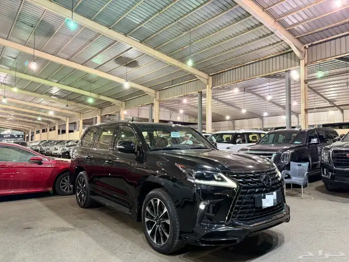 لكزس LX570 2021 ( صيانات وكالة ) 2