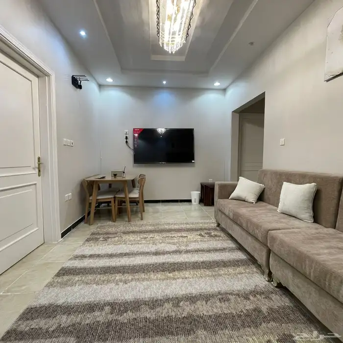 شقة مؤثثة 3