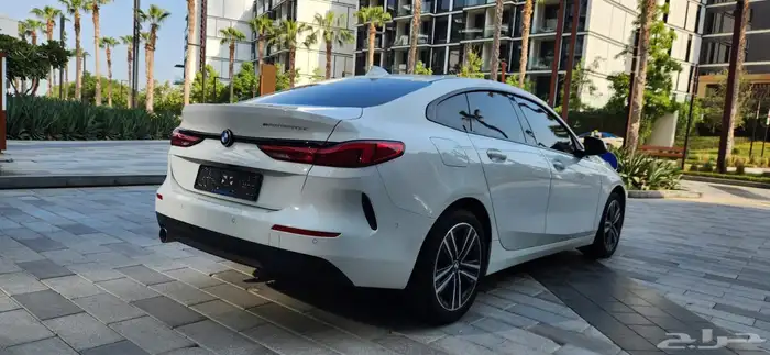 BMW 2021 فل كامل 218i للبيع موجودة السيارة بدبي 14