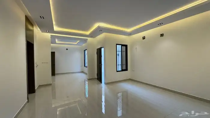 ادوار ارضيه وعلويه في حي بدر مساحه 300م 6