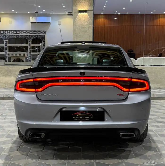 دودج تشارجر 2016 RT V8 (عرض اليوم الوطني) 3
