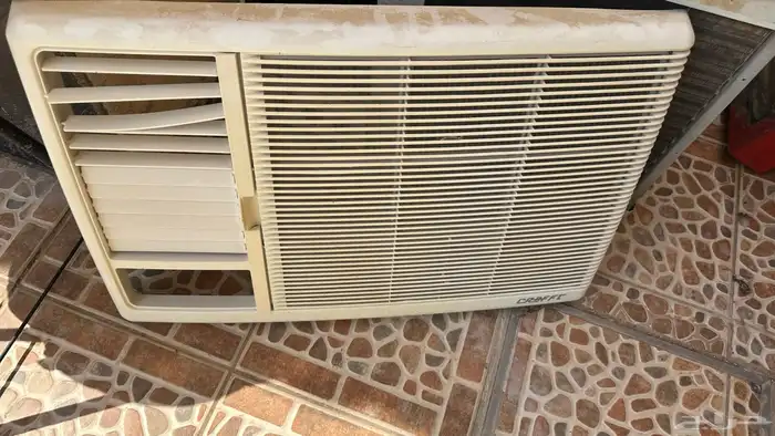 للبيع مكيف شباك نضيف 2