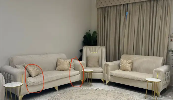 كنب للبيع على السوم سواء كامل او فقط الكنب 0