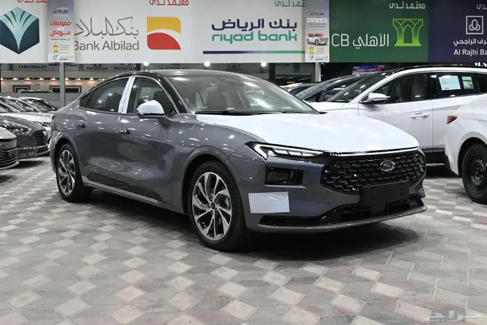 مطلوب فورد تورس 2025 تيتانيوم 0