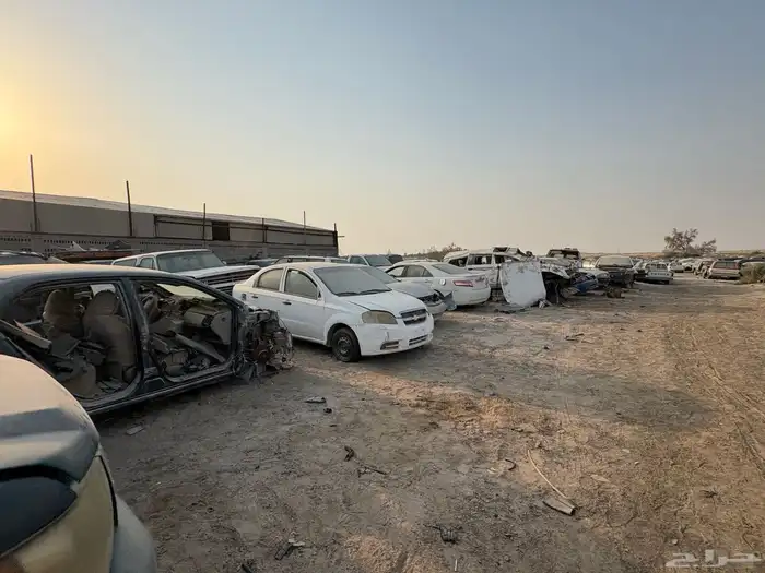 قطع غيار لي اغلب السيارت 5