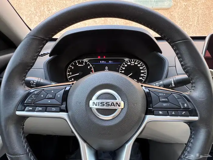 نيسان التيما SV 2021 بحالة ممتازة 18
