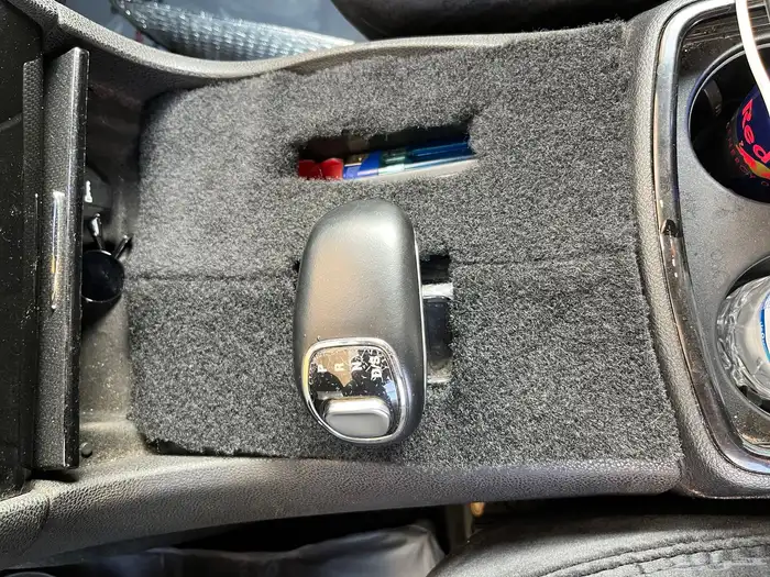 Chrysler كرايسلر أمريكي 2012 300S Black السعر 25 ألف ريال 3