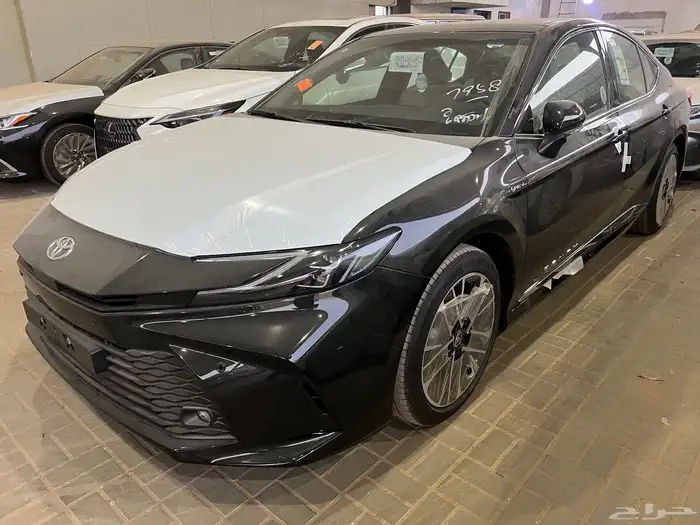 كامري 2025 جميع الالوان والفئات اقساط بنوك 24