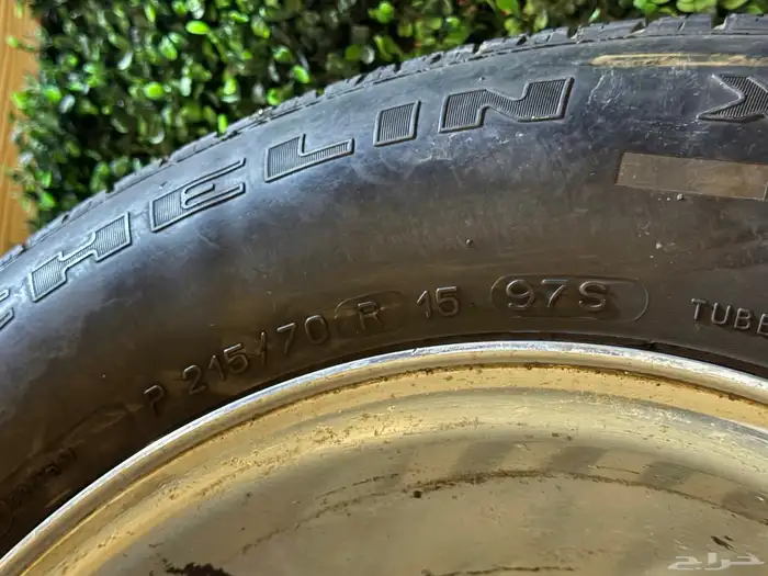 جنط لينكون مع كفر بلد ( ميشلان ) شبه جديد 9