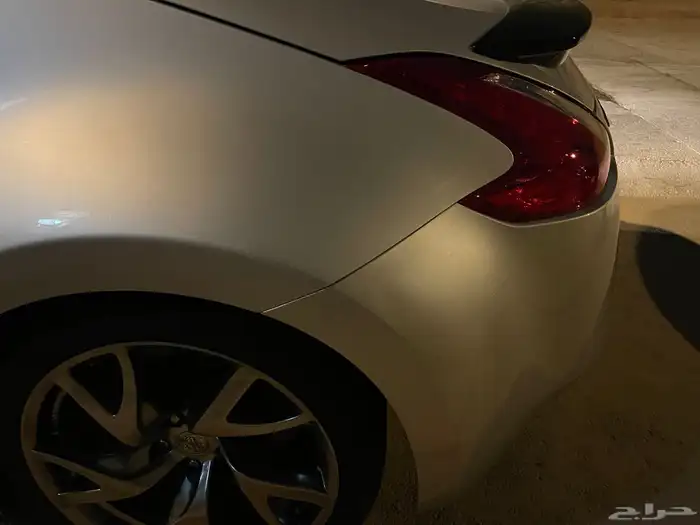 نيسان z370 مخزن مديل 2015 6