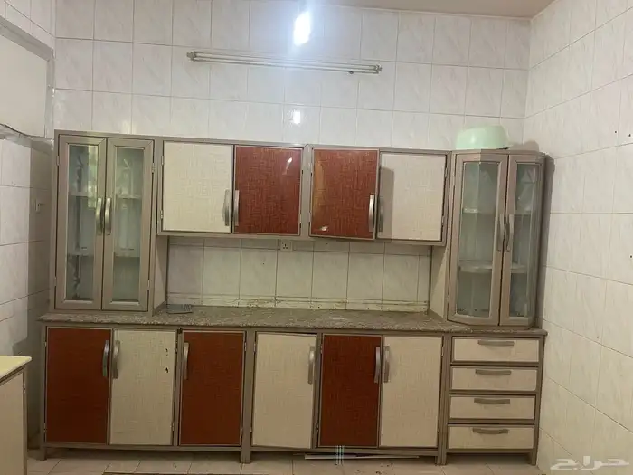 مطبخ -كنب -شاشه 55 بوصه-كمبيوتر 2
