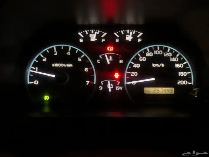 جيب شاص تويوتا 2016 ثالث دفعه بريمي فل كامل 18