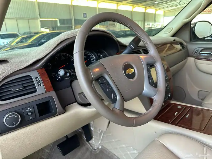 تاهو LTZ موديل 2014 بحالة الوكالة ثاني مالك من الوكالة 35