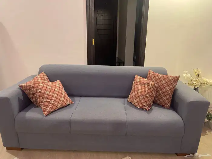 كنب ثلاثي من ماركه هوم سنتر 0