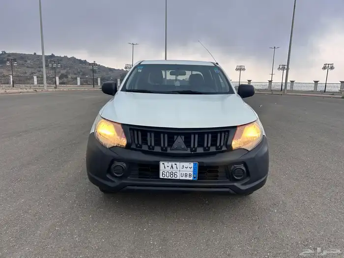 للبيع ميتسوبيشي L200 2016 1