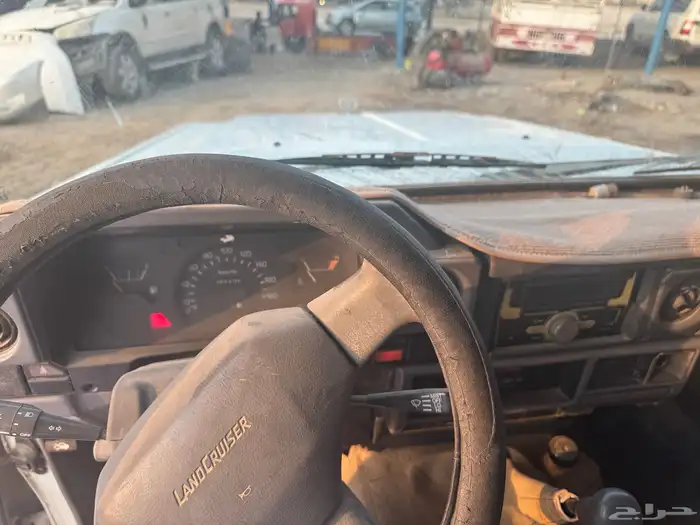 للبيع جيب ربع 1991 8