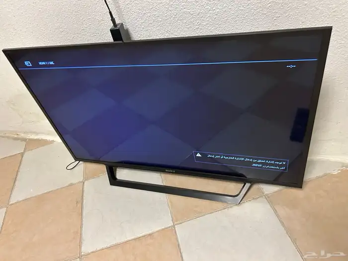 شاشه سوني وشاشة دانسات بحالة ممتازه جدا فيها نتفليكس ويوتيوب 0