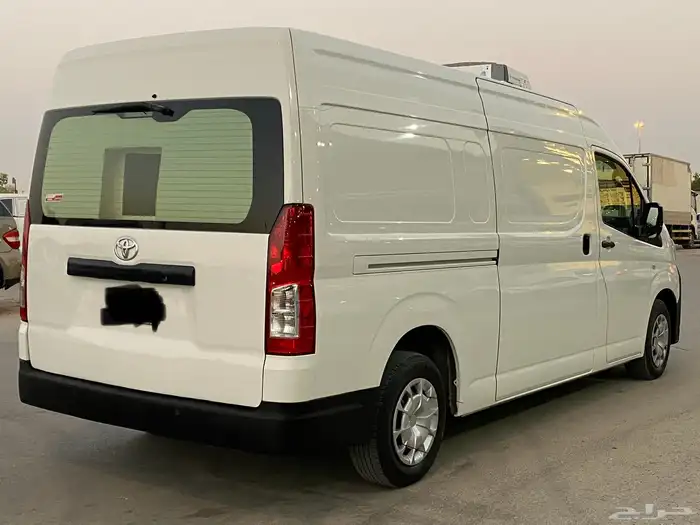 تويوتا باص فان بضاعه سقف عالي تبريد 2020 للبيع 4
