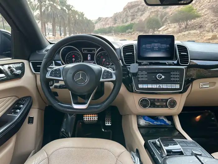 مرسيدس GLE43 فل كامل كوب2017 11