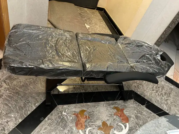 سرير مساج حجامة او كرسي ميكب 6