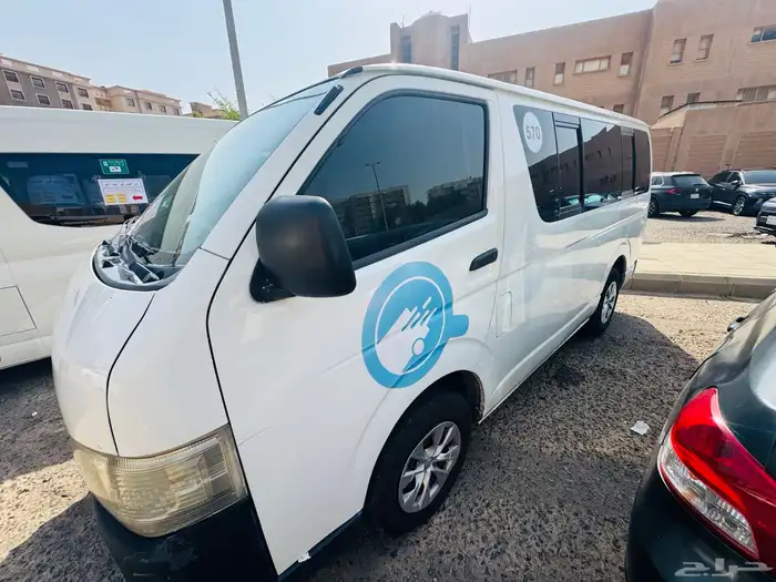 باص هايس نظيف مكيف ثلج. للايجار الشهري مع السائق 2