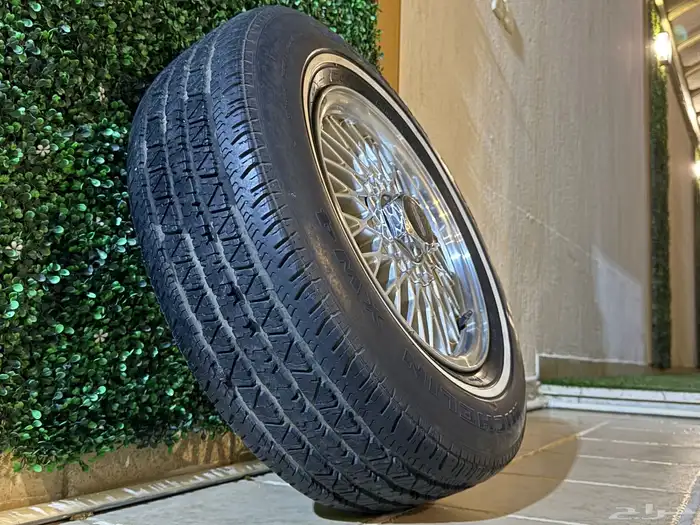 جنط لينكون مع كفر بلد ( ميشلان ) شبه جديد 10