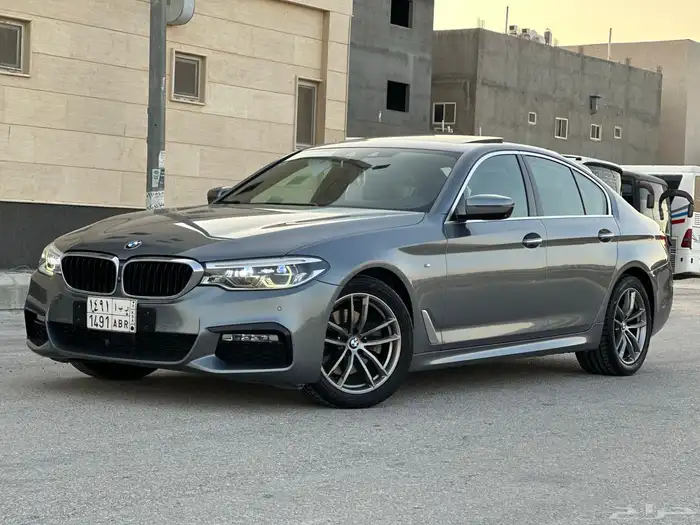بي أم دبليو BMW الفئة الخامسه 520 2018 ديزل 2