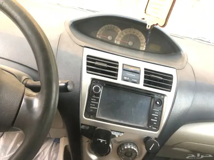 Toyota Yaris model 2006 good condition engine gear ac 11