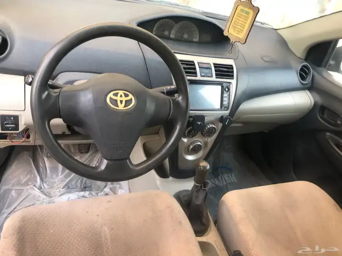 Toyota Yaris model 2006 good condition engine gear ac 5