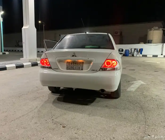 موستبيشي لانسر 5