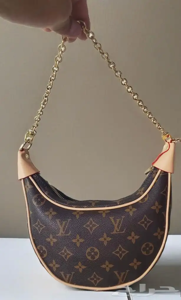 كعب لوبوتان شنط قوتشي الهبه شنط ايرمز 0